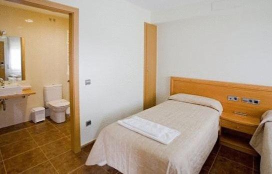 Amolls Restaurant I Habitacions Olot Rum bild