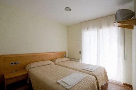 Amolls Restaurant I Habitacions Olot Rum bild